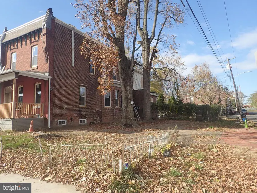 1402 W 3rd St, Chester, PA 19013 - Image #2
