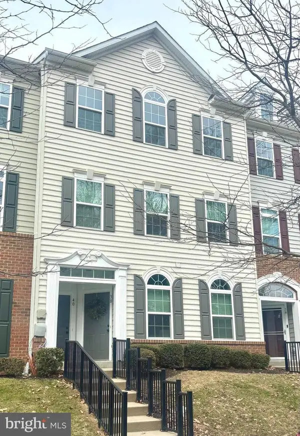 40 Eagle Ln, GLEN MILLS, PA 19342