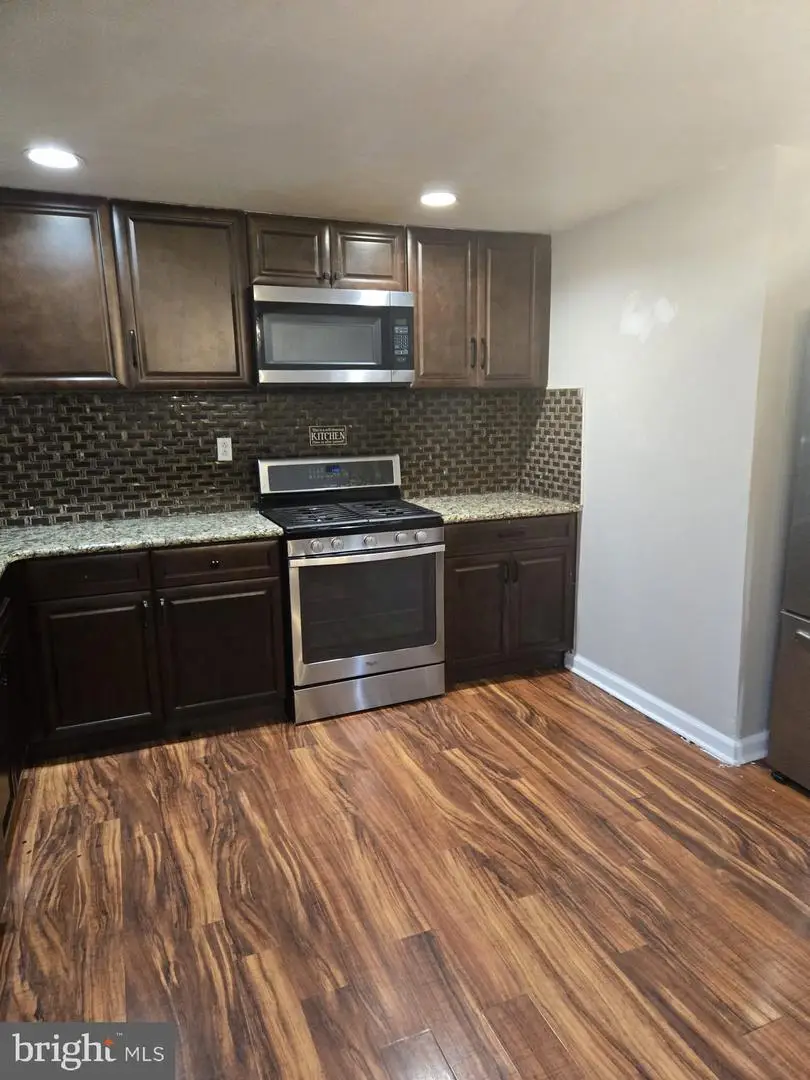 909 Pine St, Darby, PA 19023 - Image #3