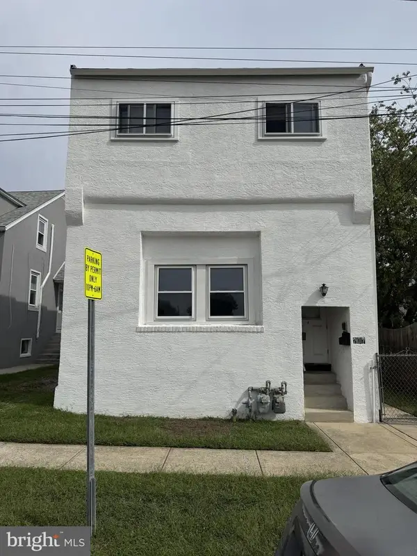 207 Carre Ave, ESSINGTON, PA 19029