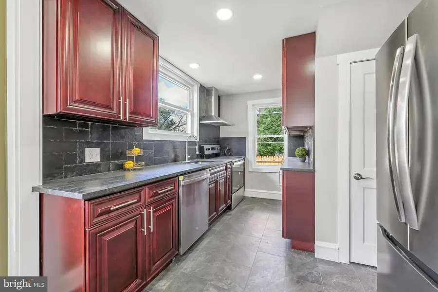 1411 Morton Ave, Folsom, PA 19033 - Image #3