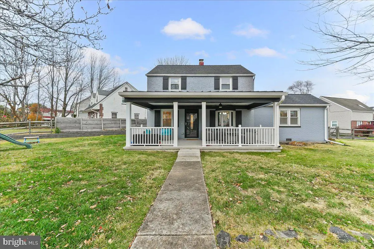 2330 Poe Rd, Secane, PA 19018 - Image #1