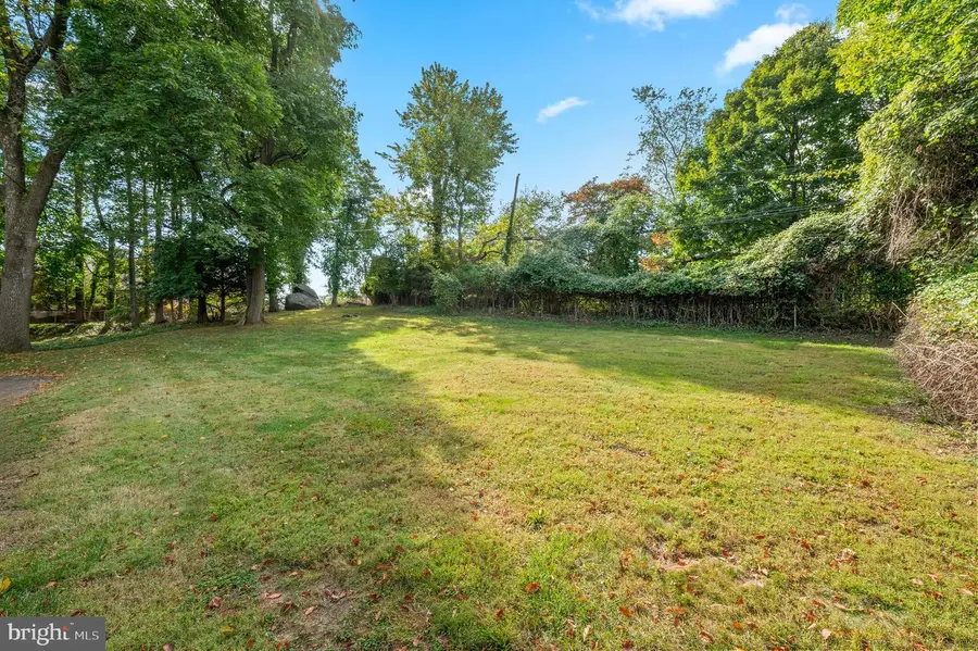 412 N Rolling Rd, Springfield, PA 19064 - Image #3