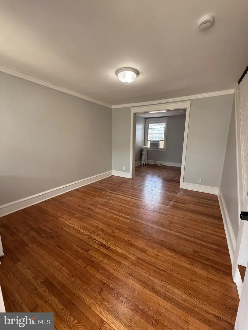 513 Woodcliffe Rd, Upper Darby, PA 19082 - Image #2