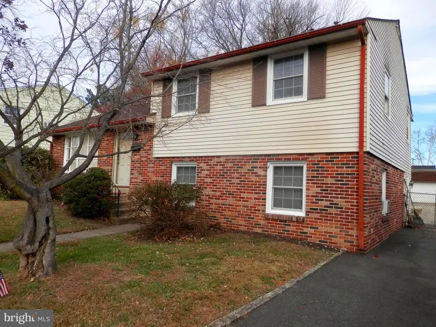 1226 Redwood Ave, Folsom, PA 19033 - Image #3