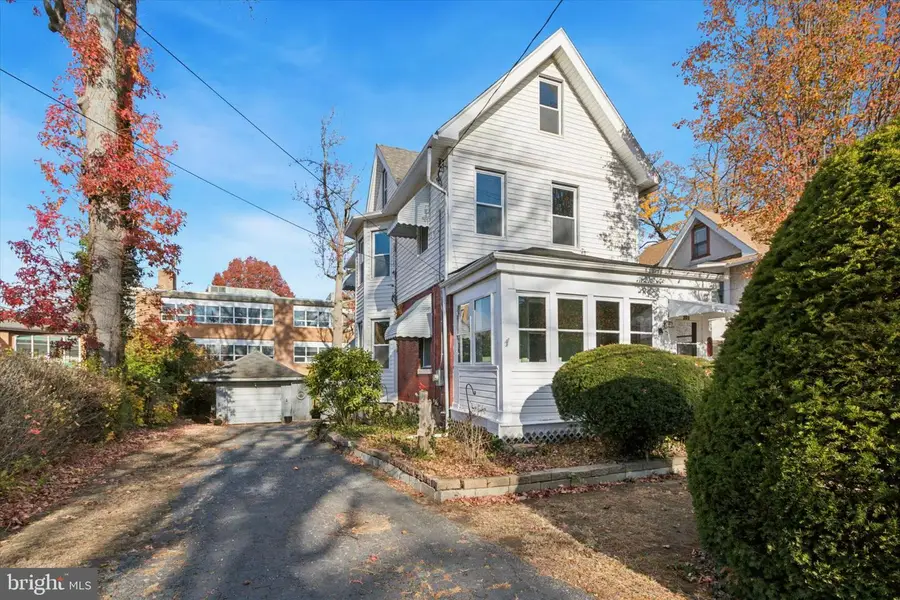 205 Mohawk Ave, Norwood, PA 19074 - Image #2