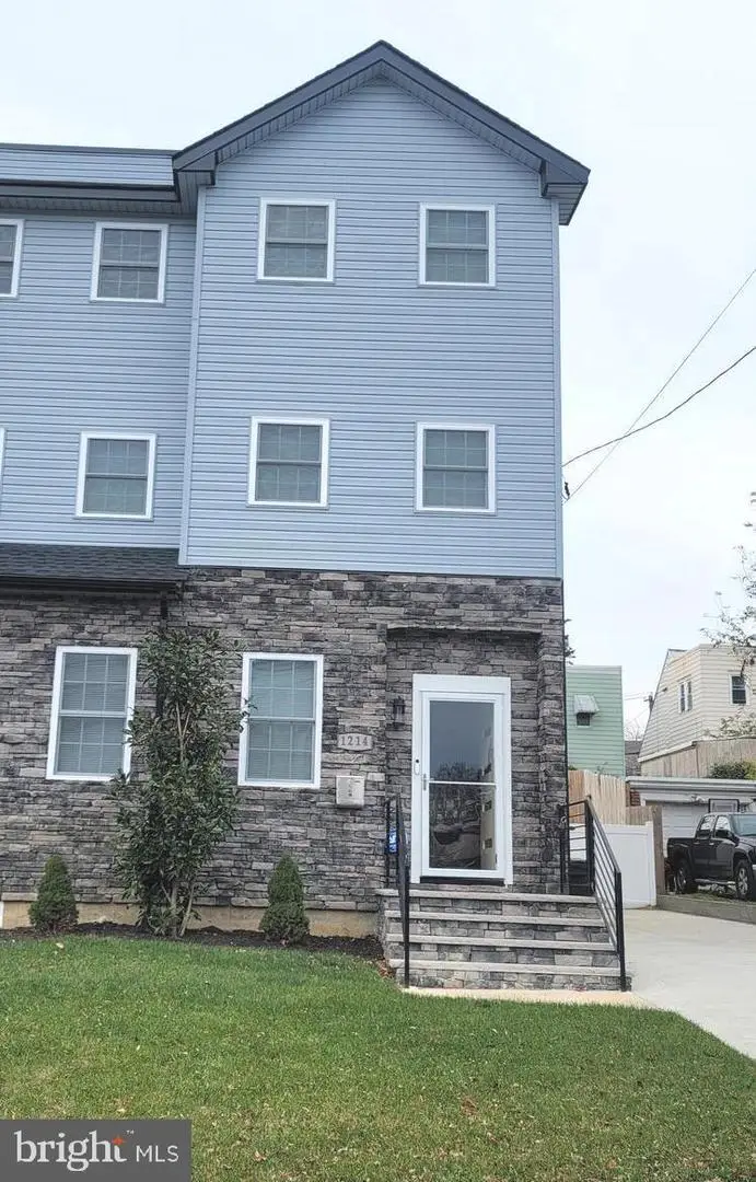 1214 Roosevelt Dr, Havertown, PA 19083 - Image #3