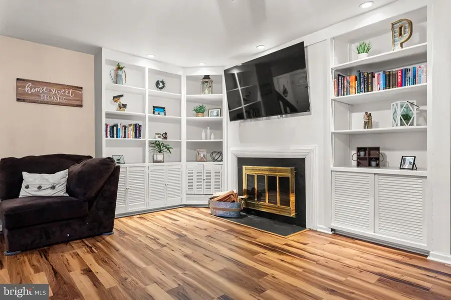 2201 Aspen Cir, Springfield, PA 19064 - Image #3