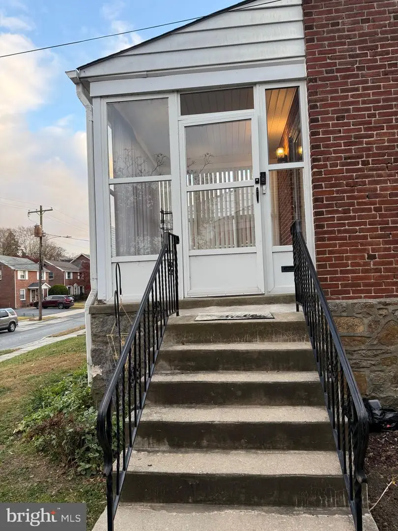 250 E Avon Rd, Brookhaven, PA 19015 - Image #3