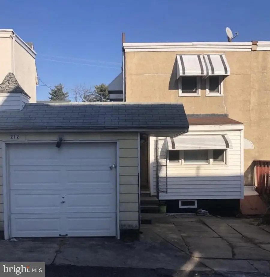 212 Heather Rd, Upper Darby, PA 19082 - Image #2