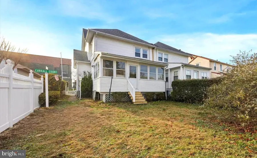103 Shelbourne Rd, Havertown, PA 19083 - Image #2