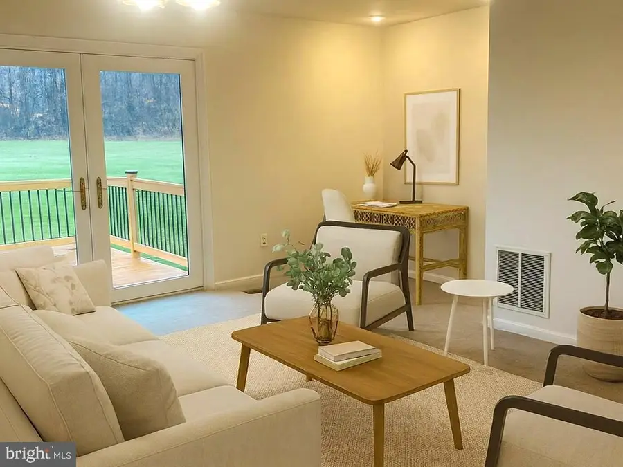 86 Louis James Ct #86, Upper Chichester, PA 19014 - Image #3