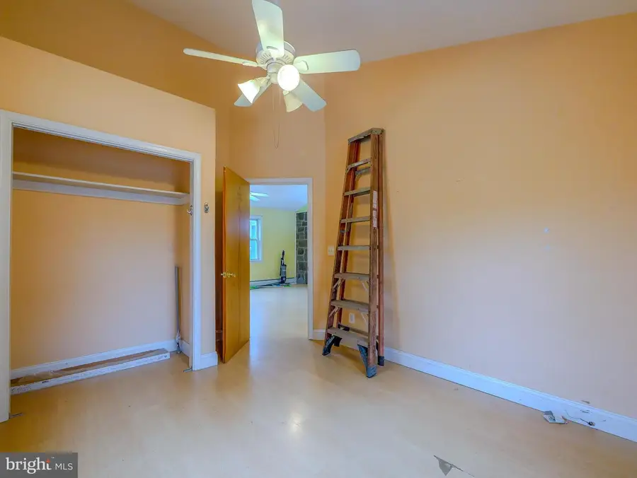 328 Hillside Ave, Brookhaven, PA 19015 - Image #3