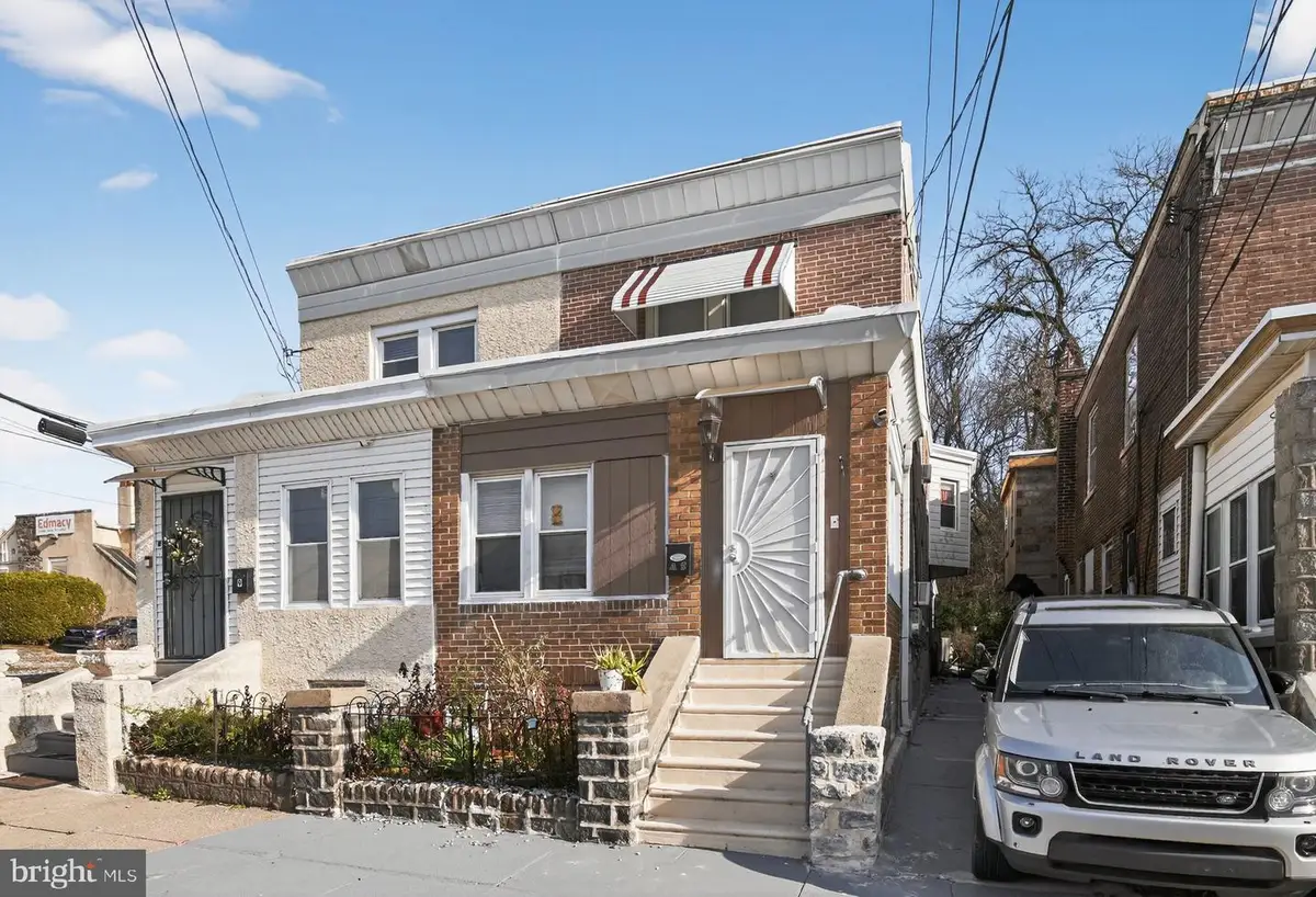 11 Mill St, Darby, PA 19023 - Image #1