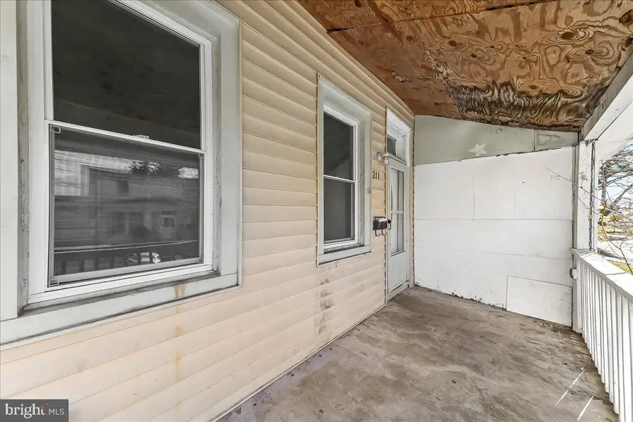 211 Ridley Ave, Sharon Hill, PA 19079 - Image #3