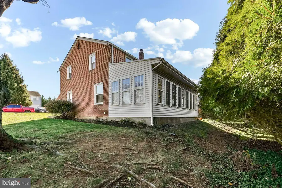 428 Wheatsheaf Rd, Springfield, PA 19064 - Image #2