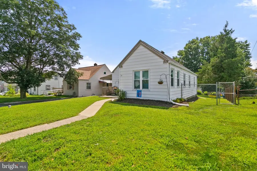 26 Green Ln, Aston, PA 19014 - Image #3