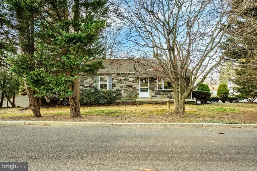 301 2nd Ave, Newtown Square, PA 19073 - Image #2