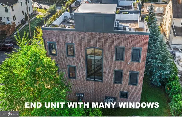 207 Willow Ave, Wayne, PA 19087 - Image #2