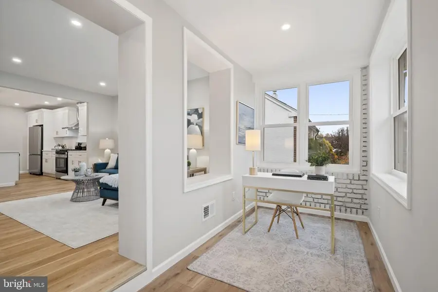 242 Willard Dr, Ridley Park, PA 19078 - Image #2