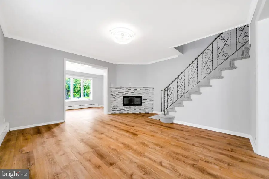 346 Lakeview Ave, Drexel Hill, PA 19026 - Image #2