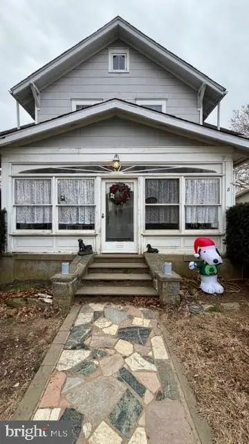 8 Stuart Ave, Glenolden, PA 19036 - Image #1