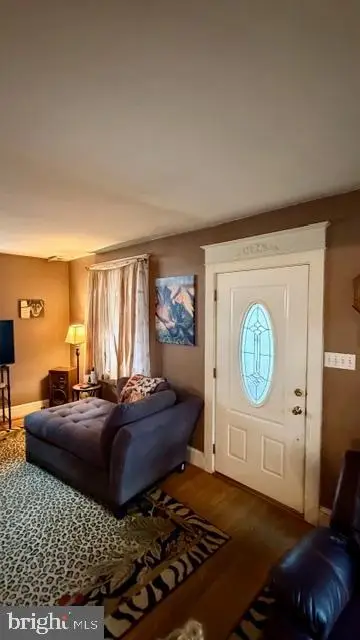 8 Stuart Ave, Glenolden, PA 19036 - Image #3