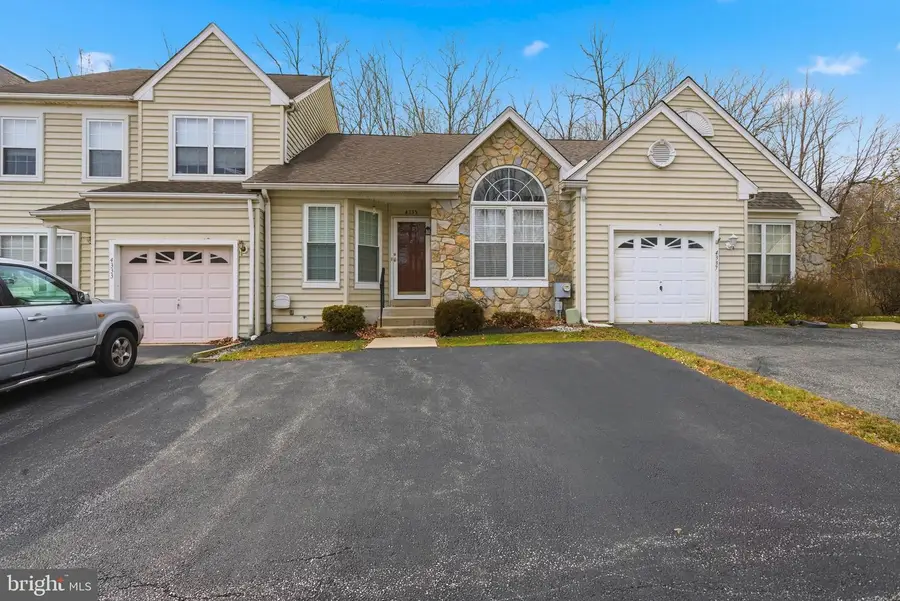 4335 Somerset Ln, Aston, PA 19014 - Image #2