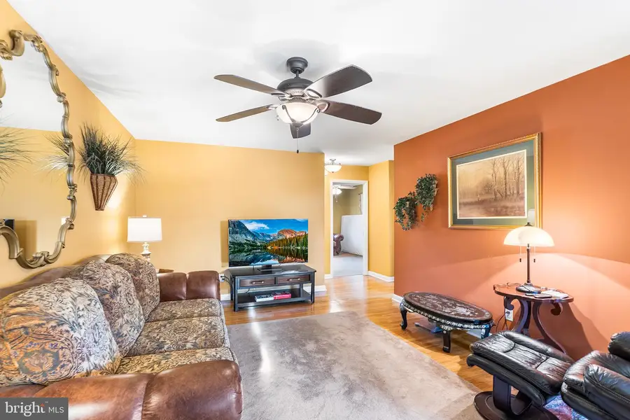 3227 Plumstead Ave, Drexel Hill, PA 19026 - Image #3