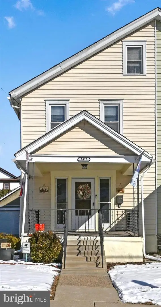 7425 Rogers Ave, Upper Darby, PA 19082 - #3