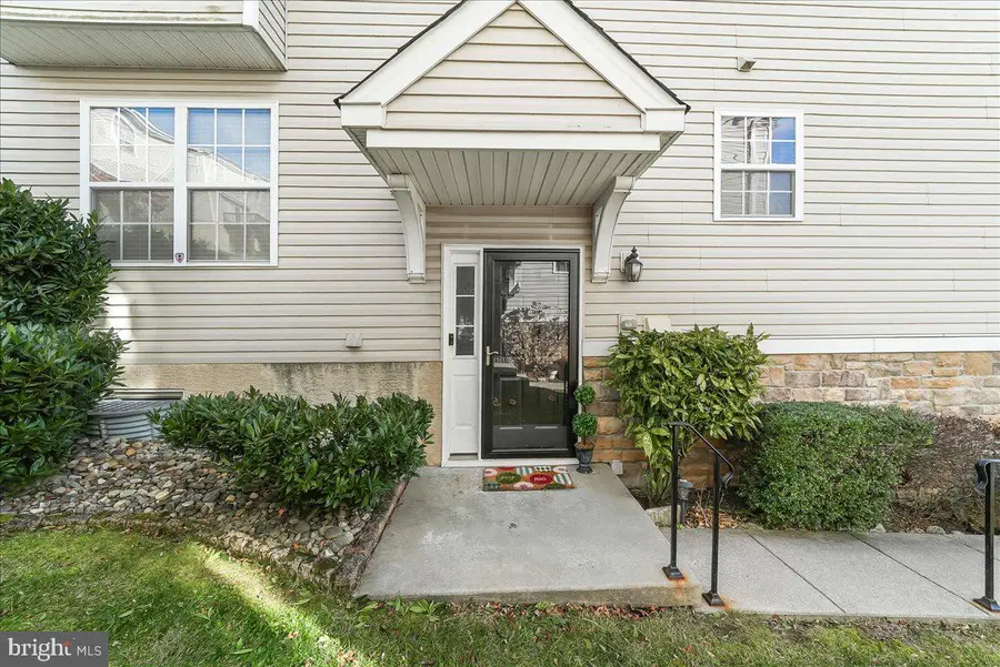 3 Whalens Ct, Drexel Hill, PA 19026 - Image #3