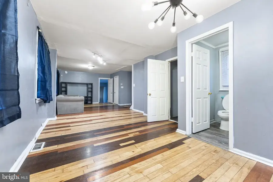 2209 W 3rd St, Chester, PA 19013 - Image #3