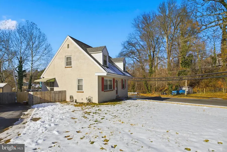 1365 Valley Rd, Woodlyn, PA 19094 - Image #2