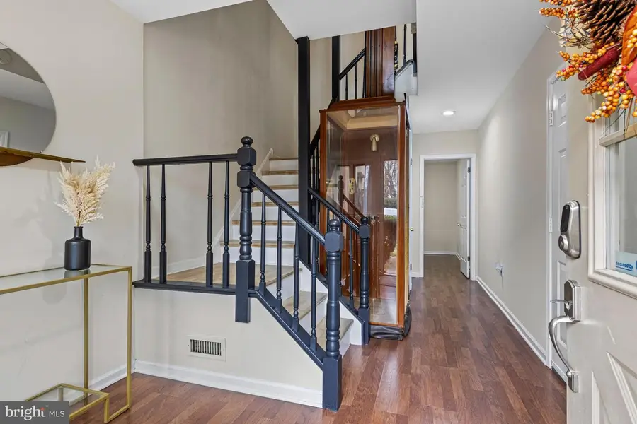 649 Niblick Ln #20, Wallingford, PA 19086 - Image #2