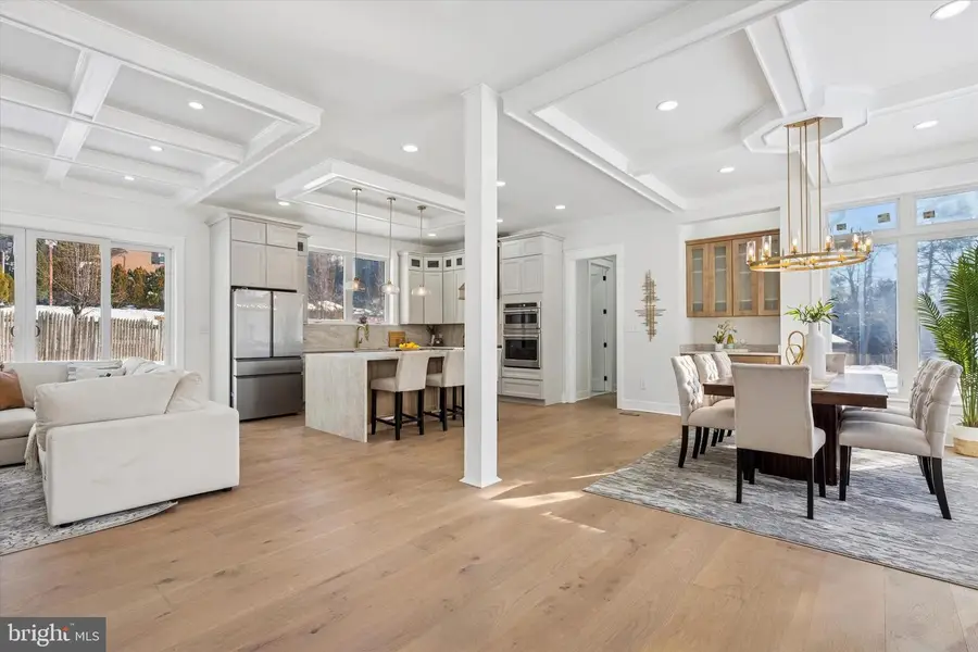 739 S Roberts Rd, Bryn Mawr, PA 19010 - #2