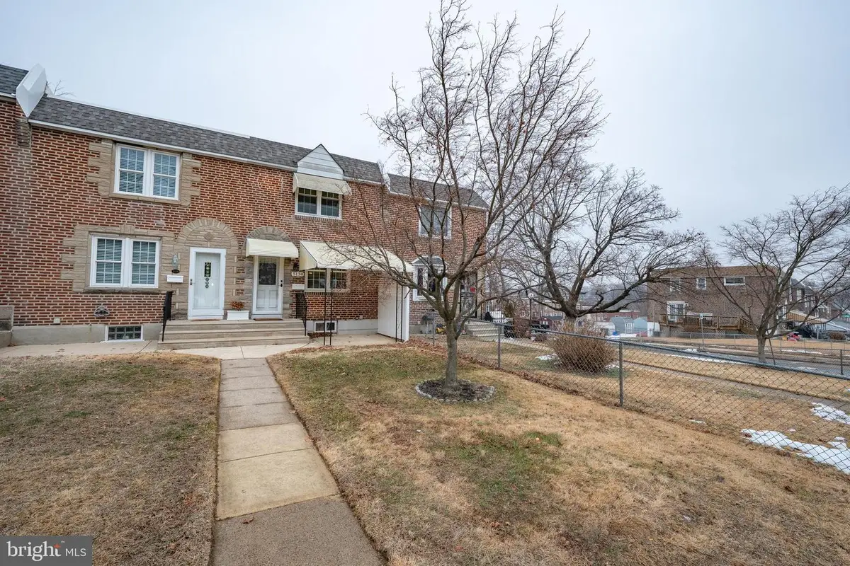 5134 Gramercy Dr, Clifton Heights, PA 19018 - #1