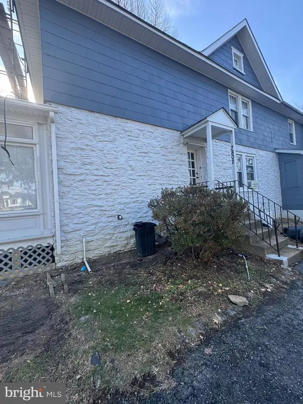 7802 Park Ave, UPPER DARBY, PA 19082