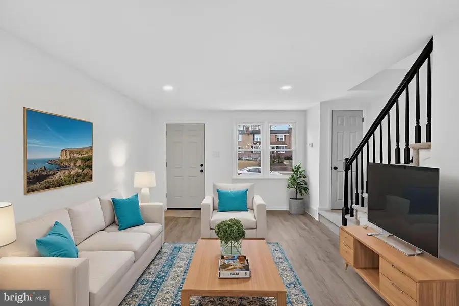 1087 Taylor Dr, Folcroft, PA 19032 - Image #3