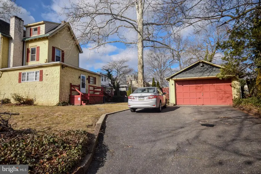703 Clifton Ave, Collingdale, PA 19023 - Image #2