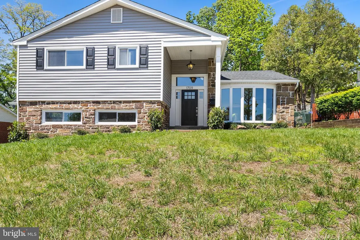 1709 Marilyn Dr, Havertown, PA 19083 - #1