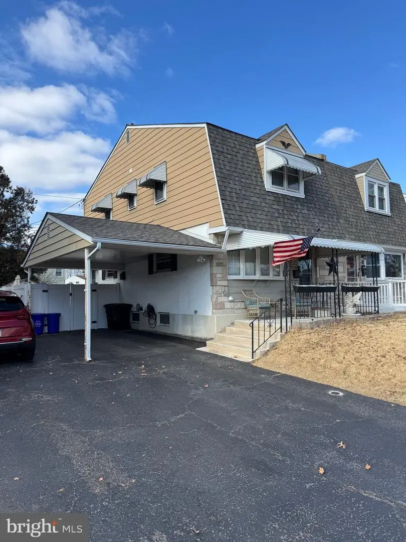 210 Beechwood Rd, Brookhaven, PA 19015 - Image #1