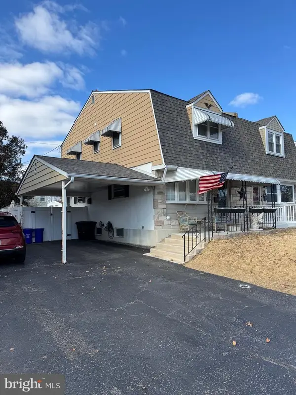 210 Beechwood Rd, BROOKHAVEN, PA 19015