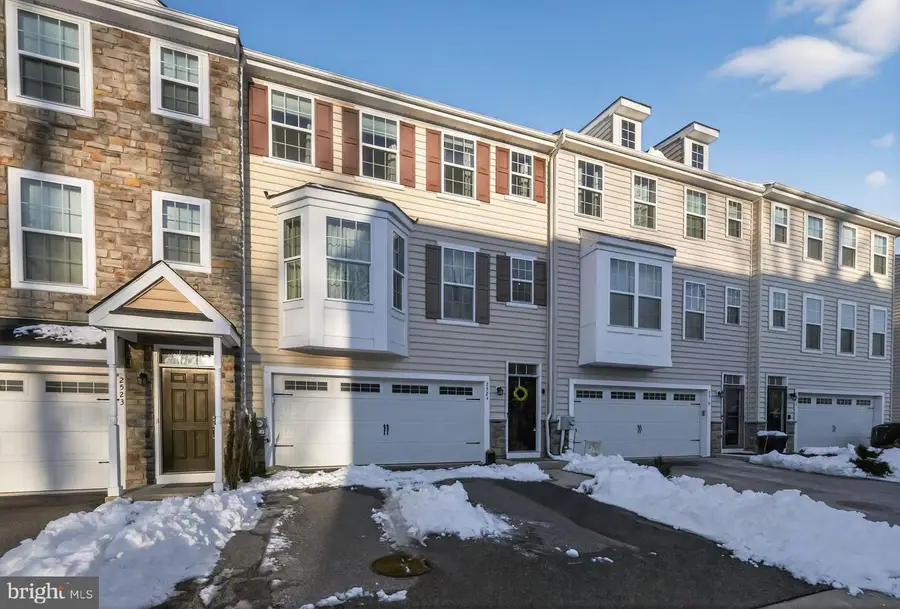 2521 Marvine Ave, Drexel Hill, PA 19026 - #2