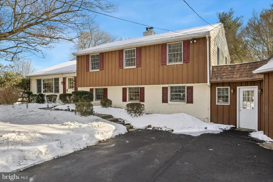 2 Blacksmith Ln, Media, PA 19063 - Image #2