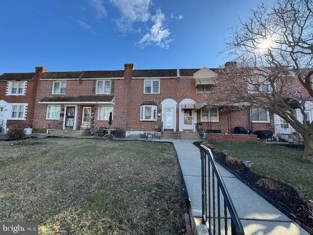 992 Taylor Dr, Folcroft, PA 19032 - #1