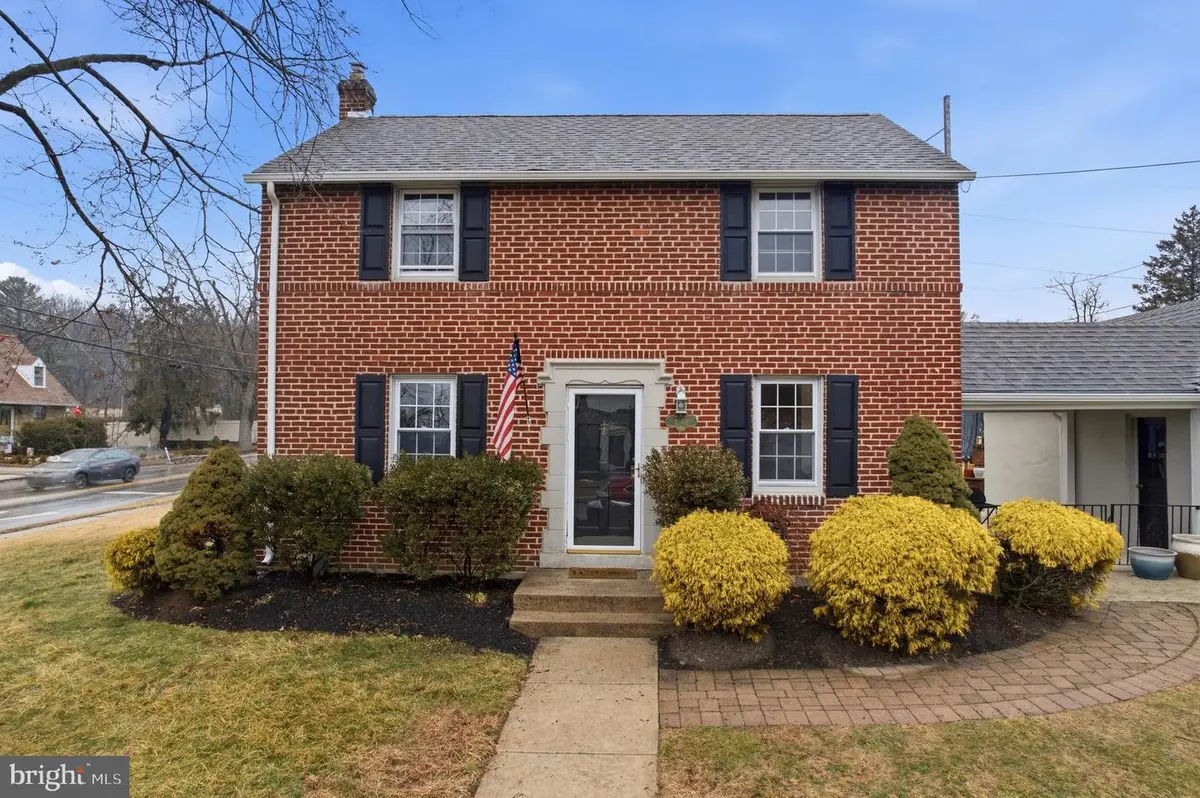 1045 Edgerton Rd, Secane, PA 19018 - #1