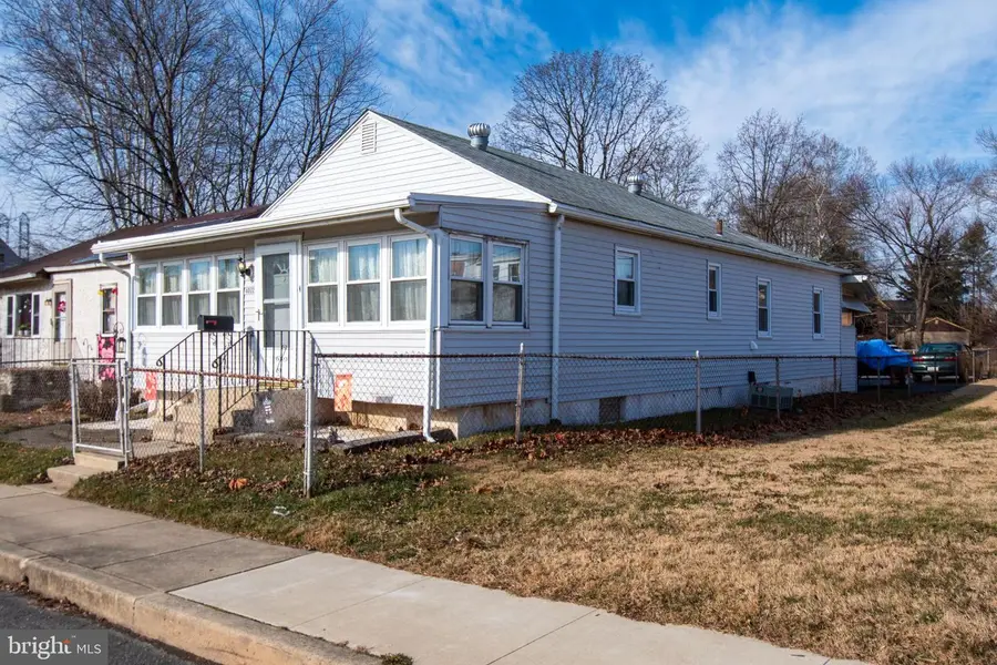 4022 W 7th St., Trainer, PA 19061 - #3