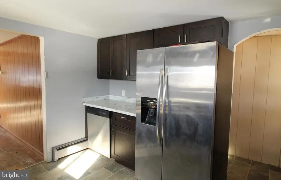 1335 Apple St, Upper Chichester, PA 19061 - #3