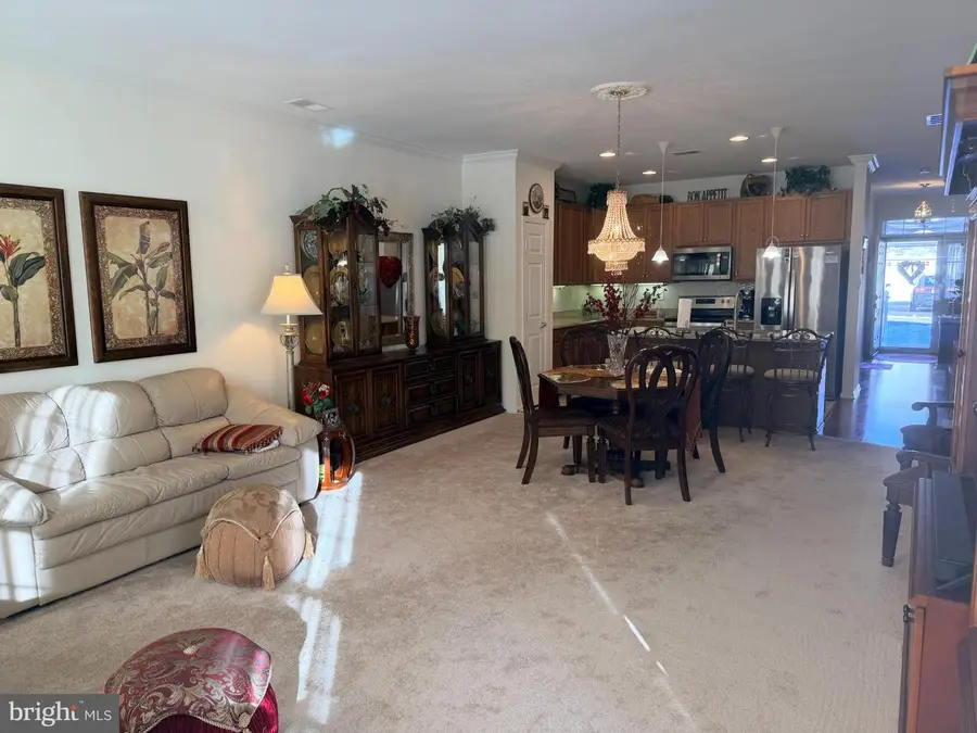 3527 Dogwood Dr, Garnet Valley, PA 19060 - #2