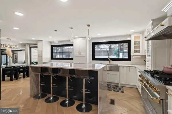 1204 Ellston Rd, HAVERTOWN, PA 19083